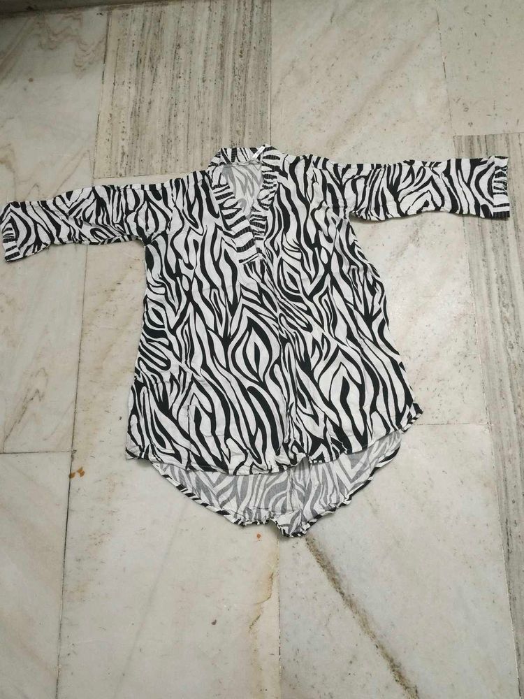 Zebra Print short  Top