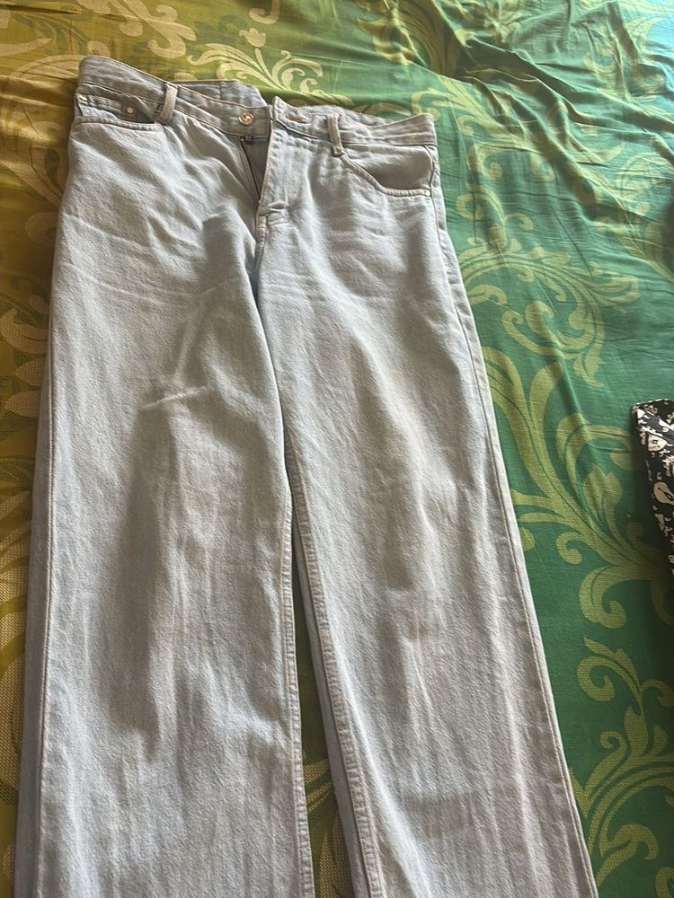 Light Wash Wide Leg Jeans