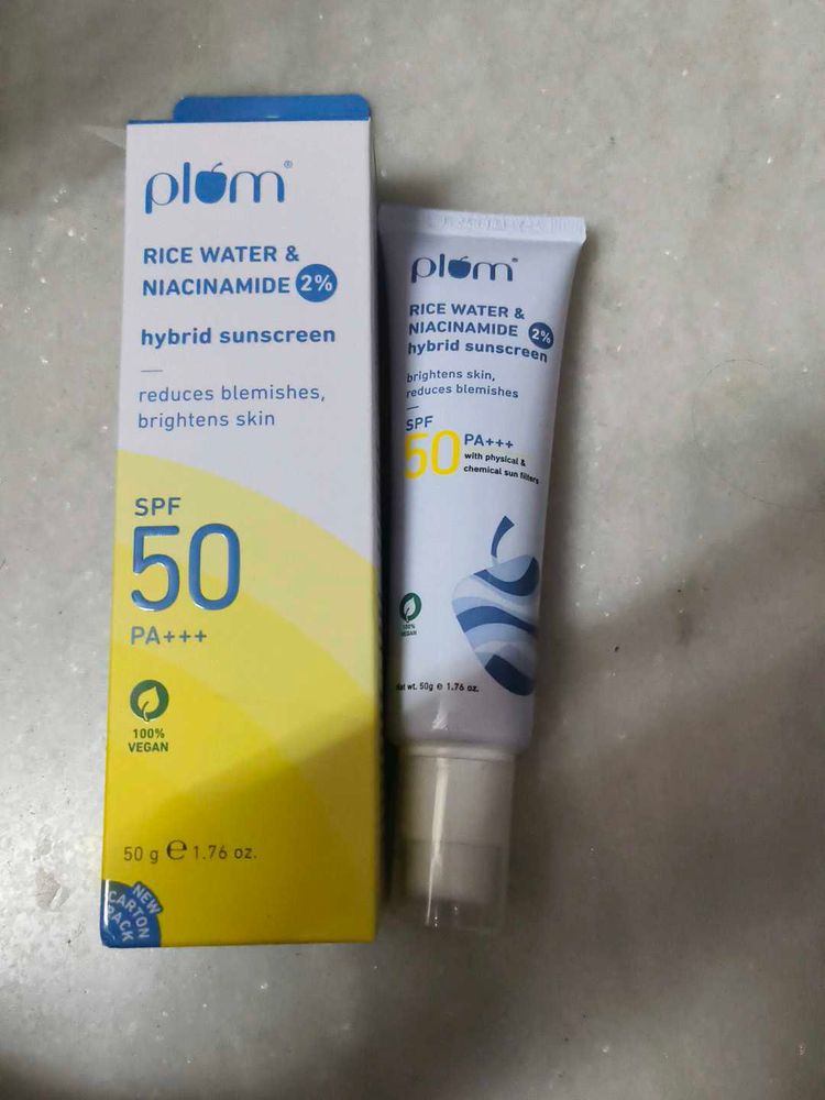 Plum Rice Water &amp; Niacinamide Sunscreen