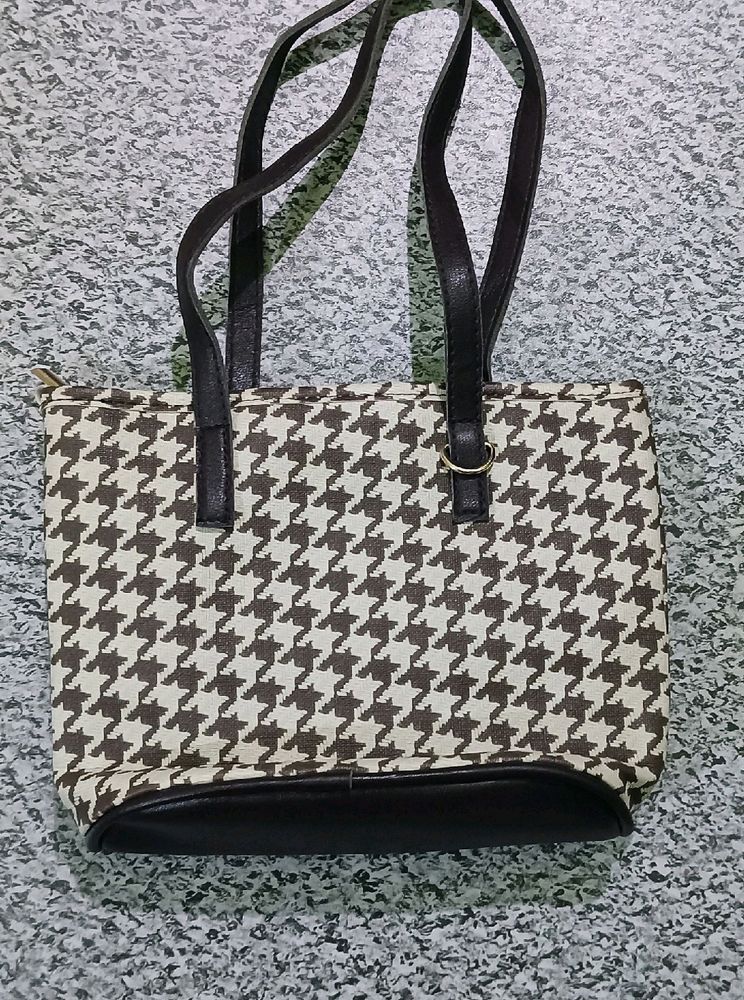 Handbag
