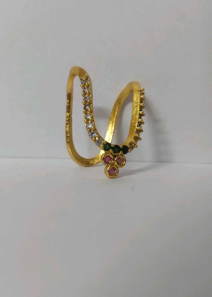 Vanki Gold Tone Ring