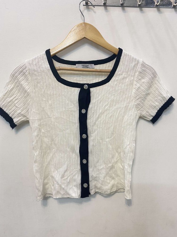 elegant top (BRAND NEW)