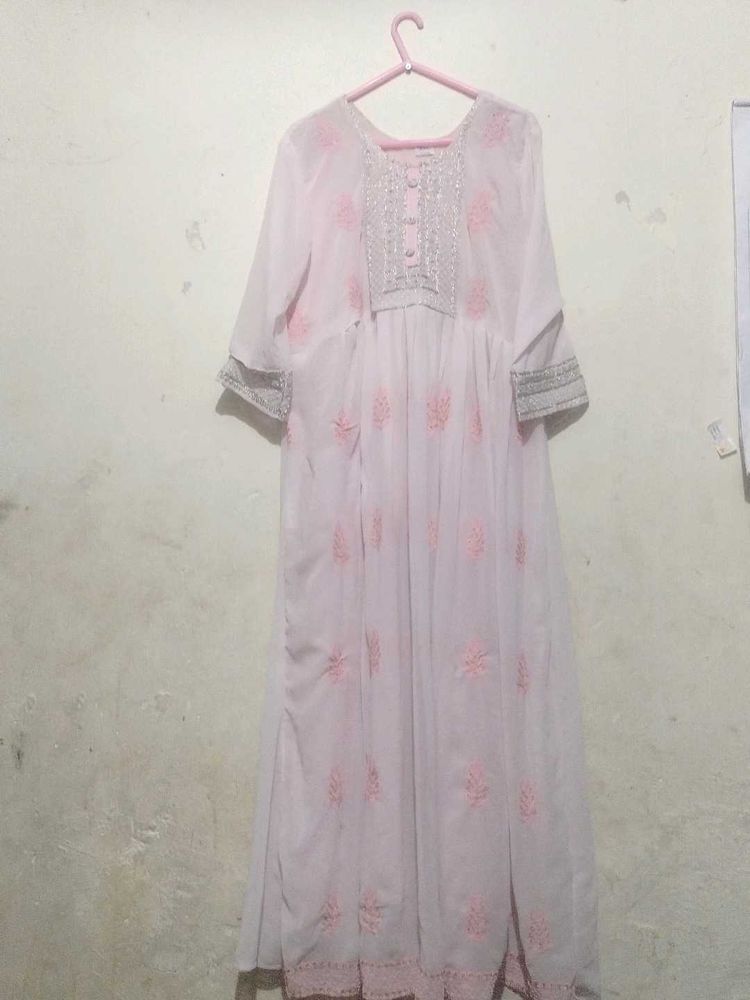 LIGHT USED KURTHI