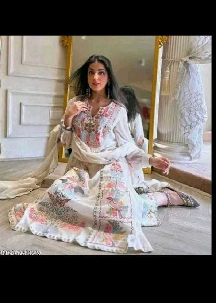 Beautiful Trendy Kurta Set