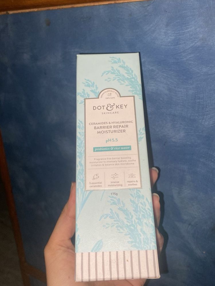 DOT &amp; KEY Moisturizer