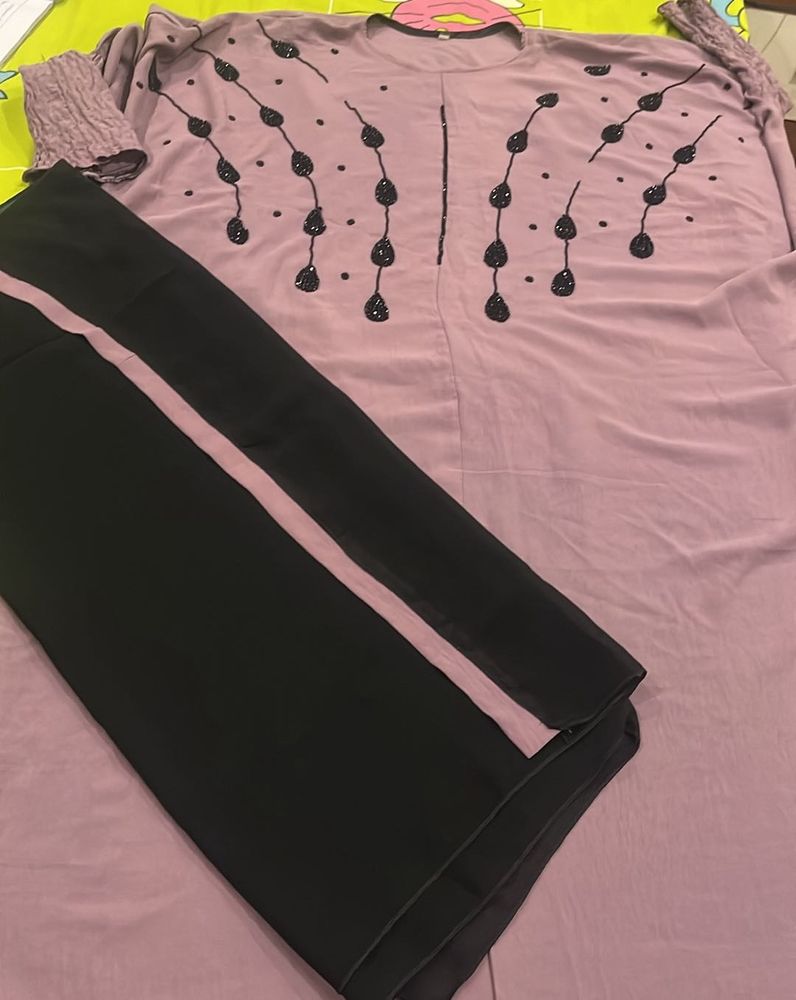 Elegant Lavender Abaya {Burkha}