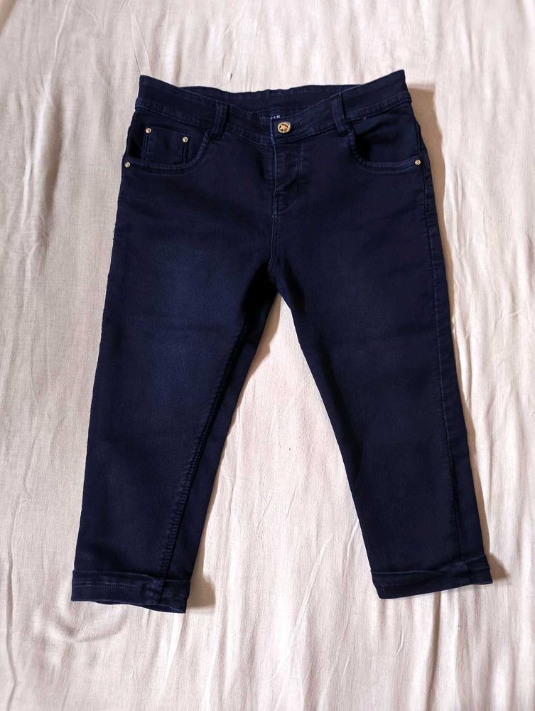 Dark Wash Three Quarter Capri Jeans