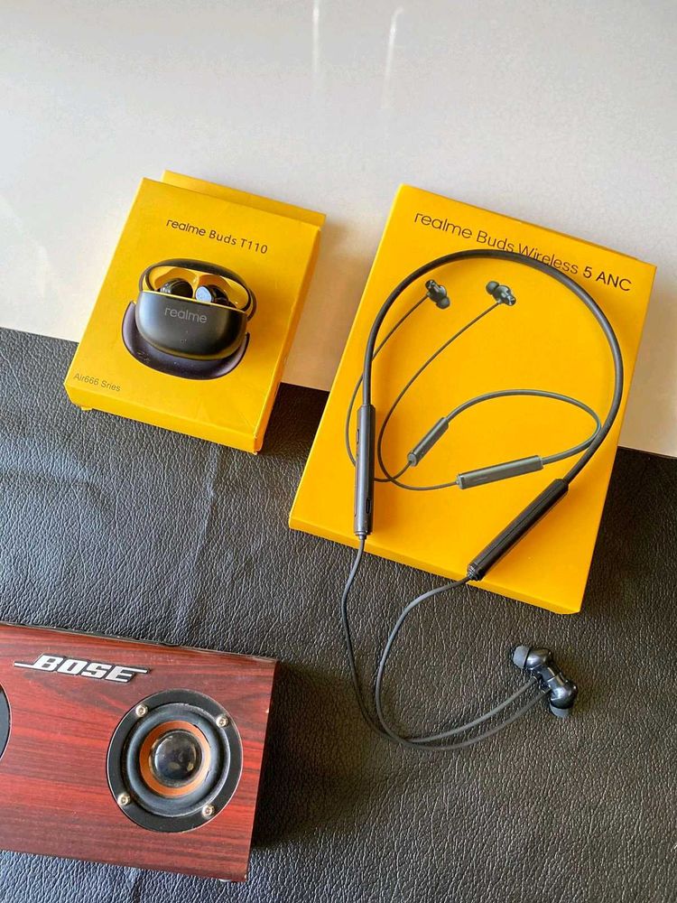 Realme Buds Wireless and T110
