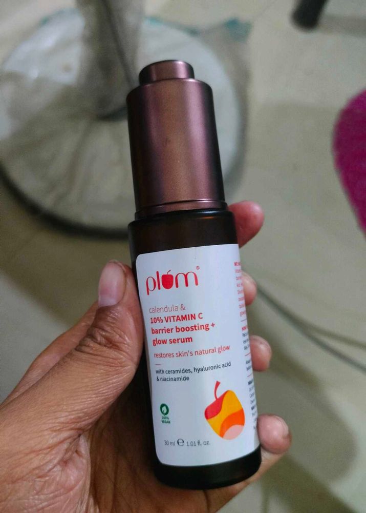 Plum Calendula &amp; 10% Vitamin C Glow Serum