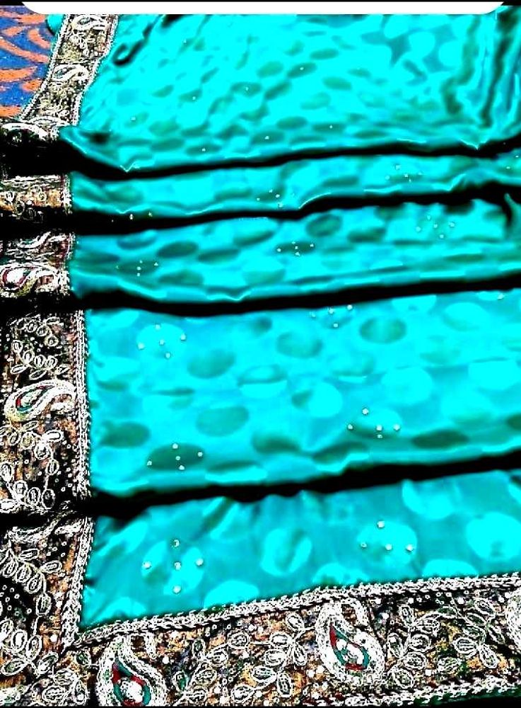 Saree With Blouse