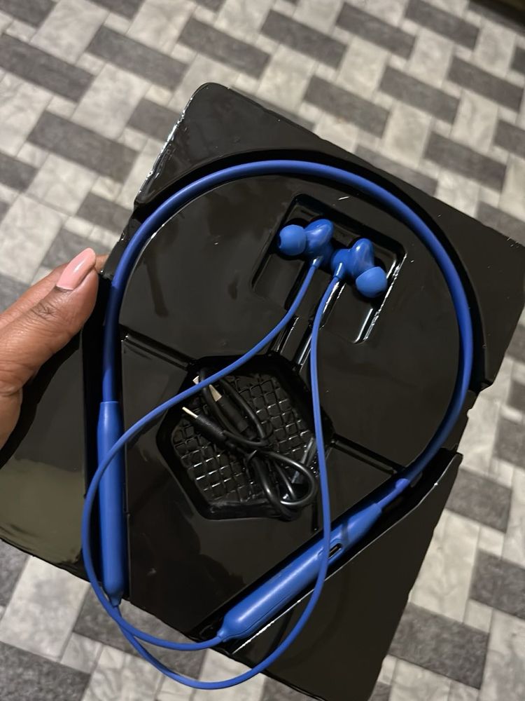 Kratos N4 Bluetooth Neckband