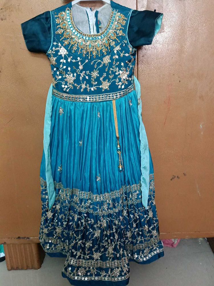 Girls&#39; Festive Dress