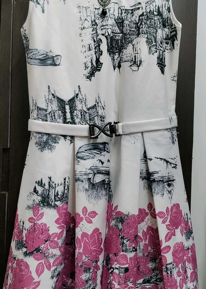 Unique Print Dress With Shrug And Pant