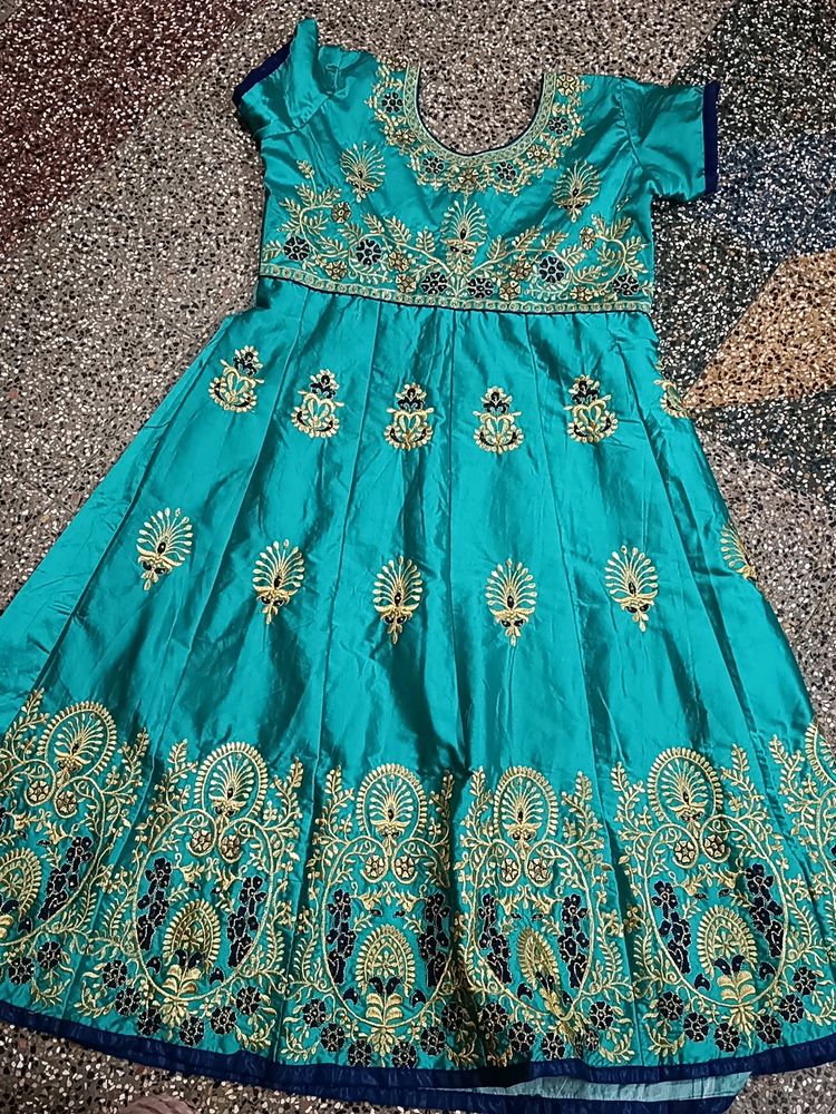 Peacock 🦚 Colour Xxl Anarkali Ethnic Gown..