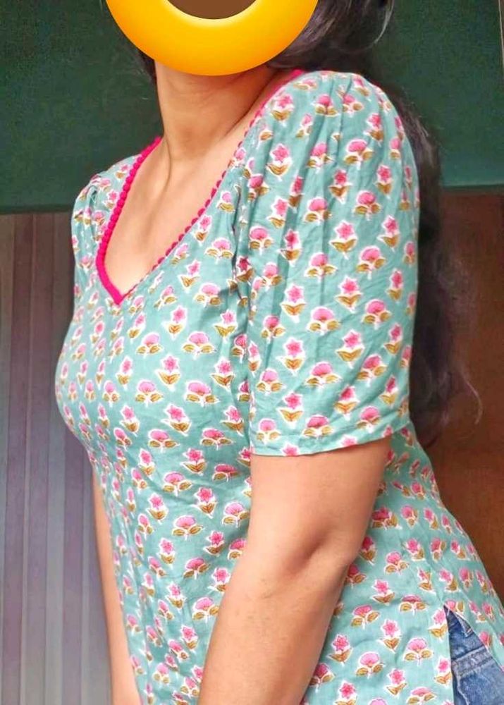 Floral Print Kurti Top