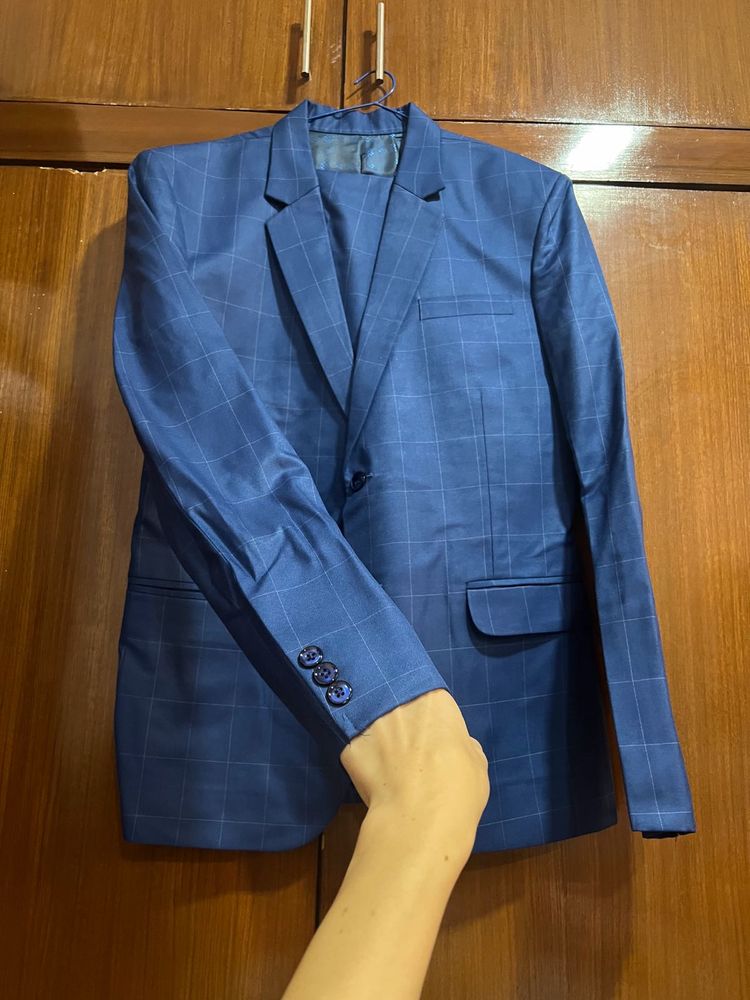 Suit