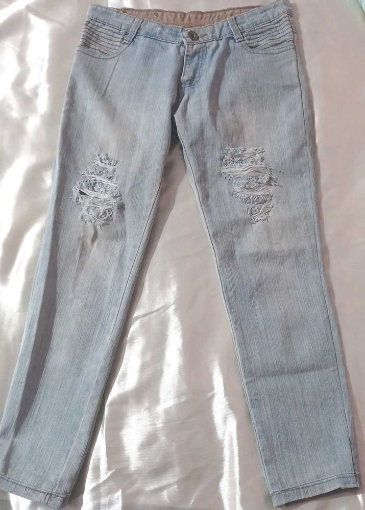 Stylish Light-Wash Distressed Denim Jeans
