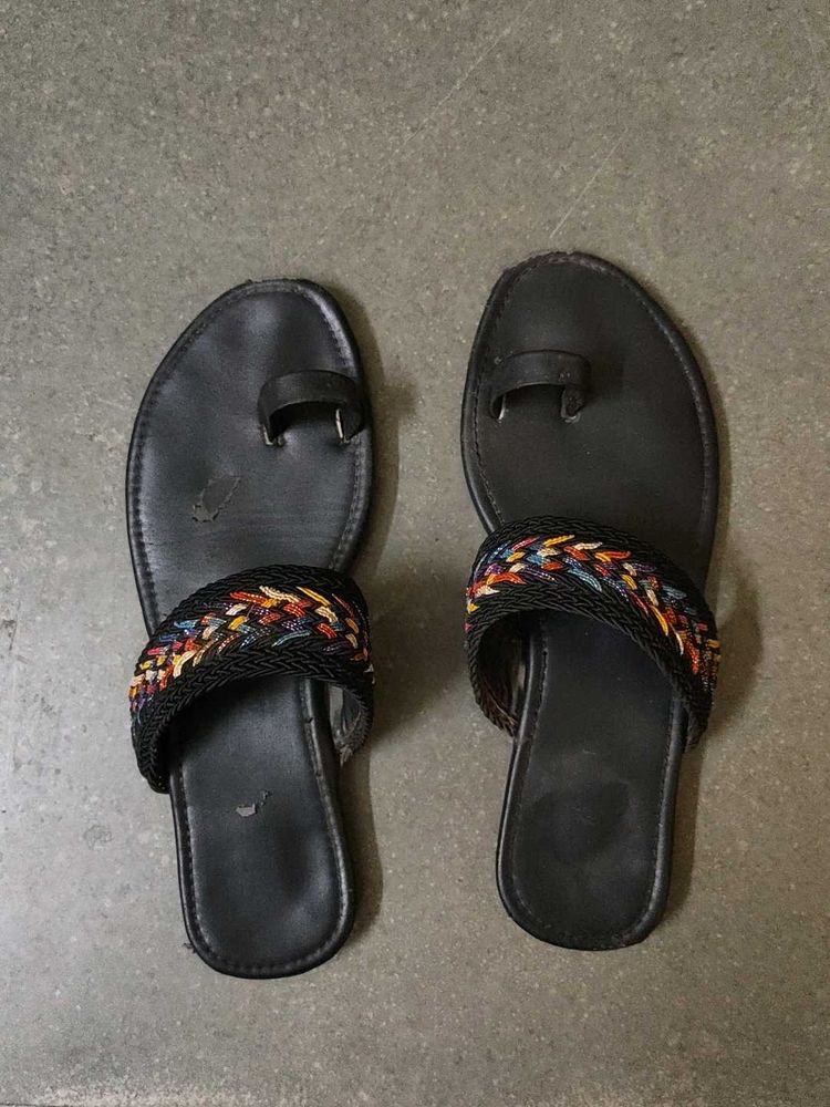 Women flat sandal