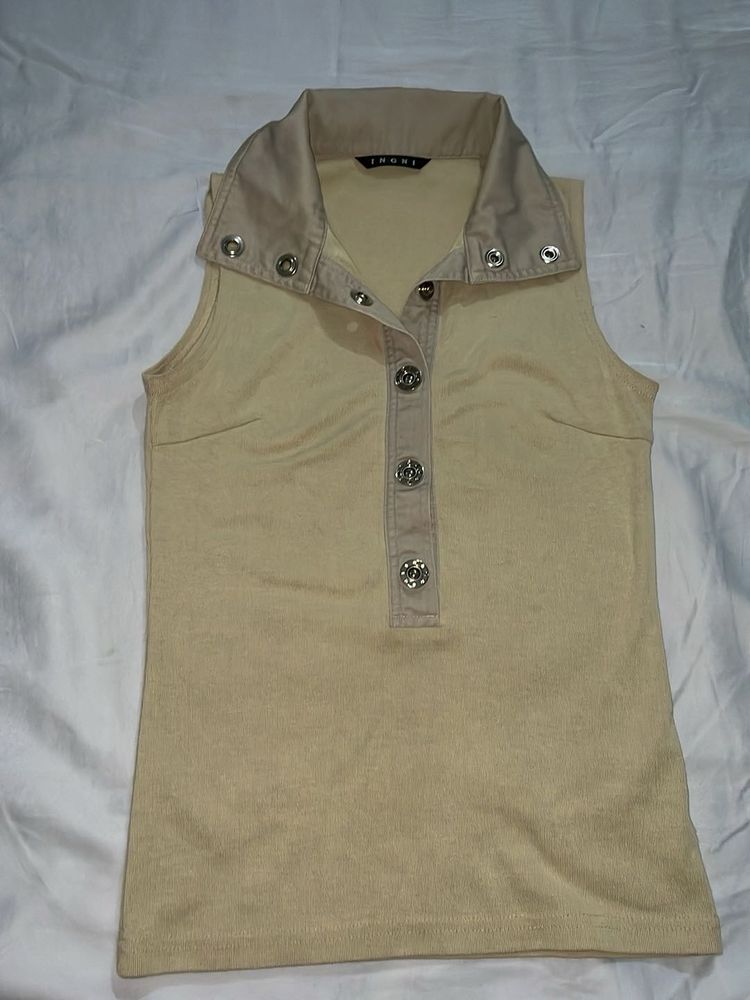 Ingni Beige Button-Up Sleeveless Top
