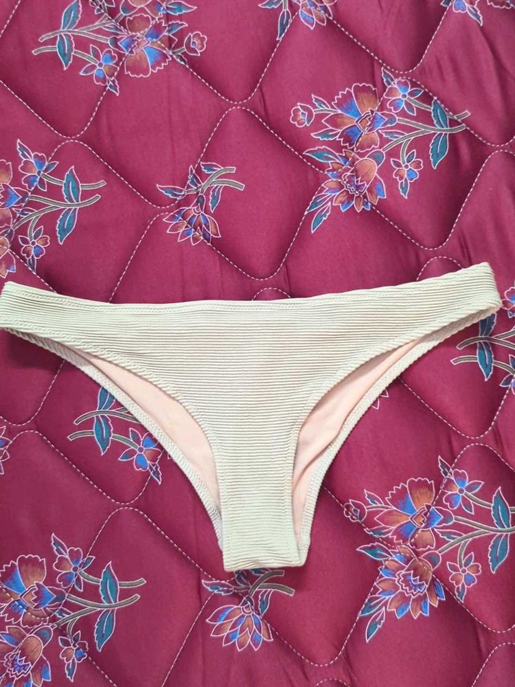 H&amp;M Nude Panty