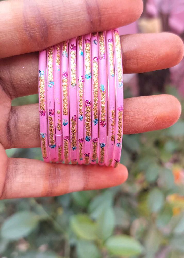 Beautiful Baby Pink 🩷 Glass Bangles
