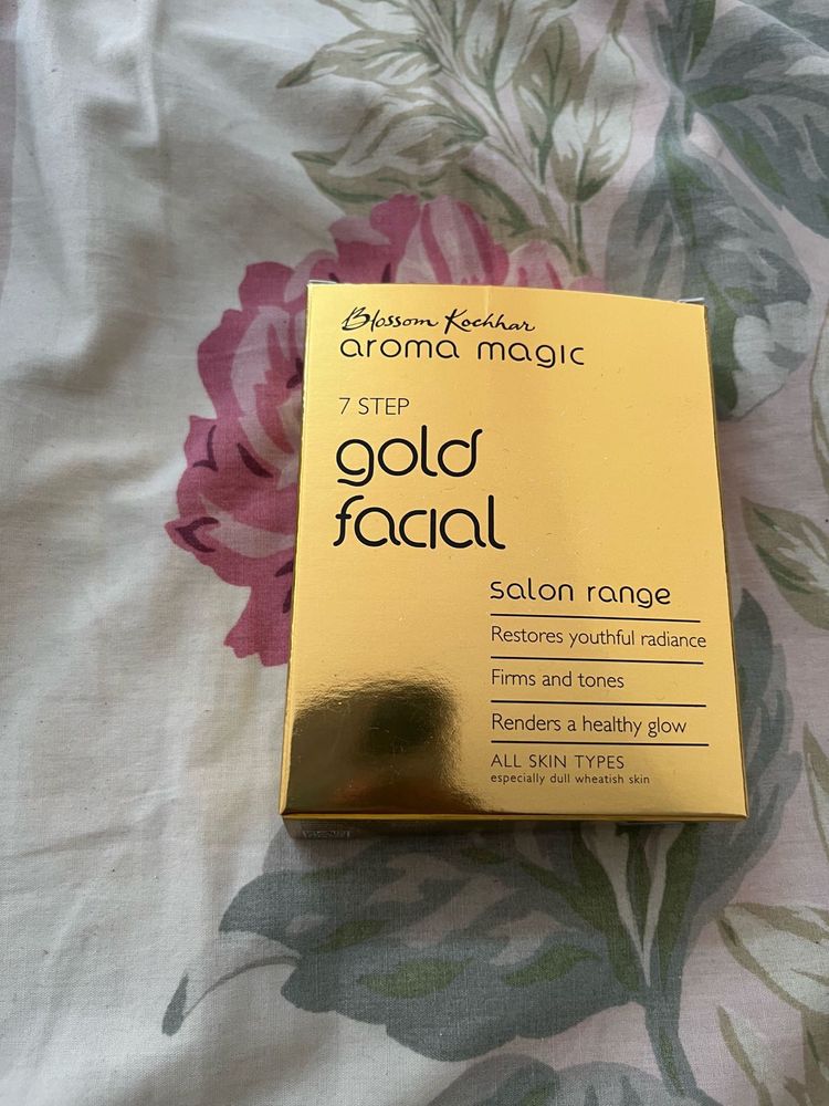 Aroma Magic Gold And silver Facial Kit combo