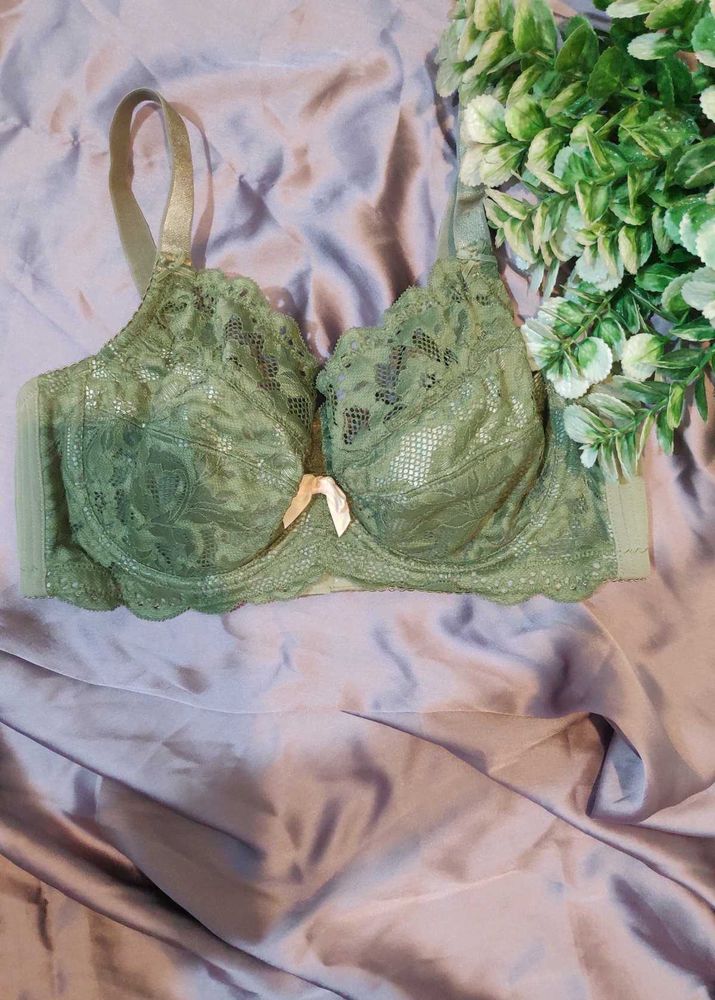 green fancy bra