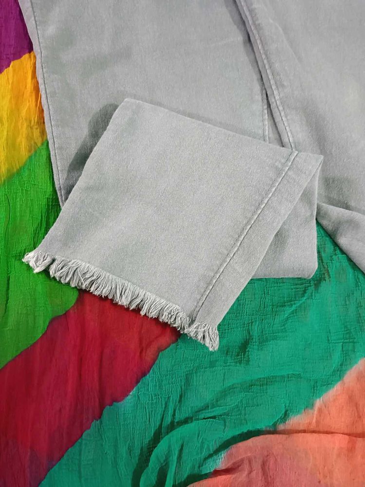 Grey Jeans with Frayed Hem