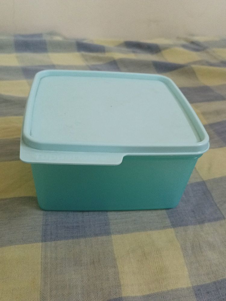 Tupperware 1.2 L Keep Tab Medium