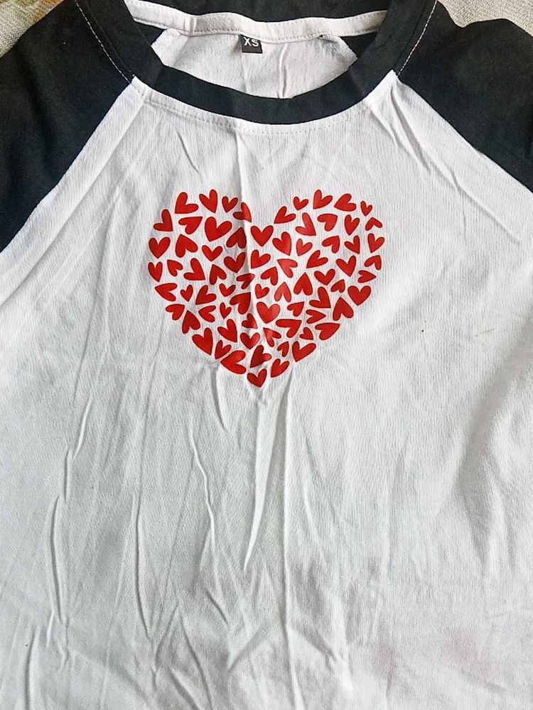 Heart Graphic Tee