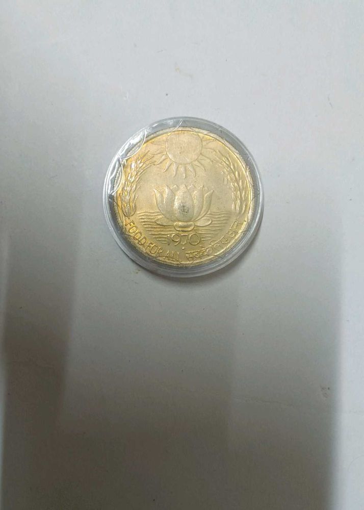 Rare And Antique Vintage Big 10 Rupees Coin