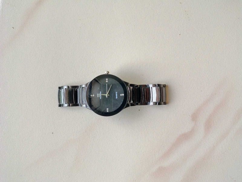 Elegant Quartz Watch