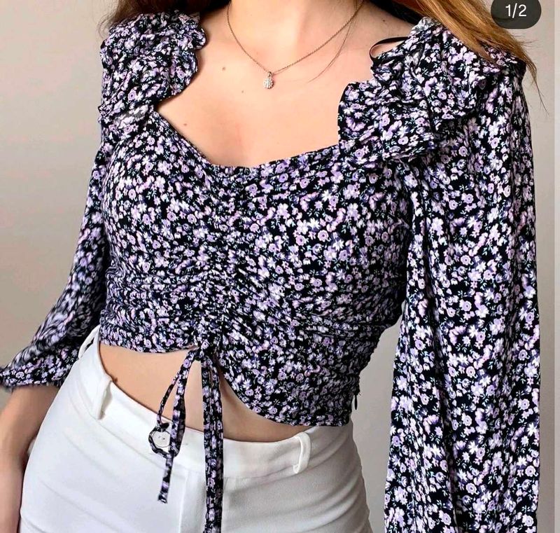 11221. Floral Print Crop Top