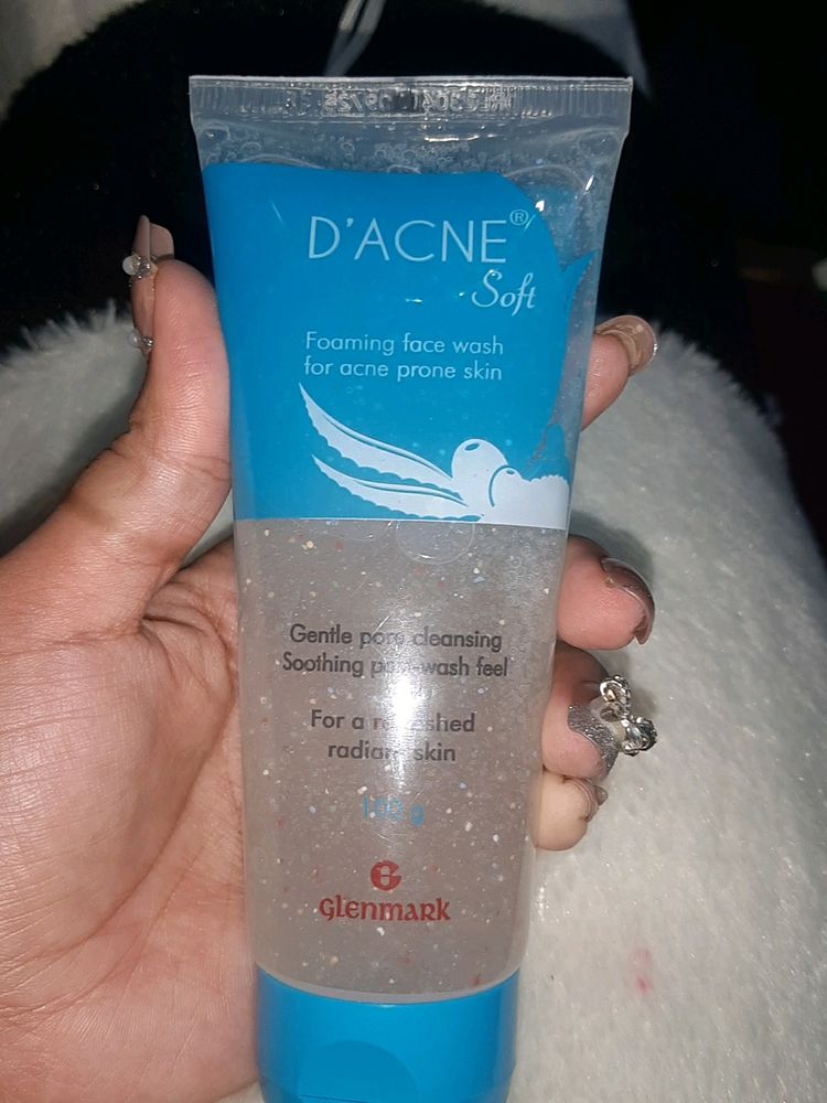 Glenmark D Acne Face wash
