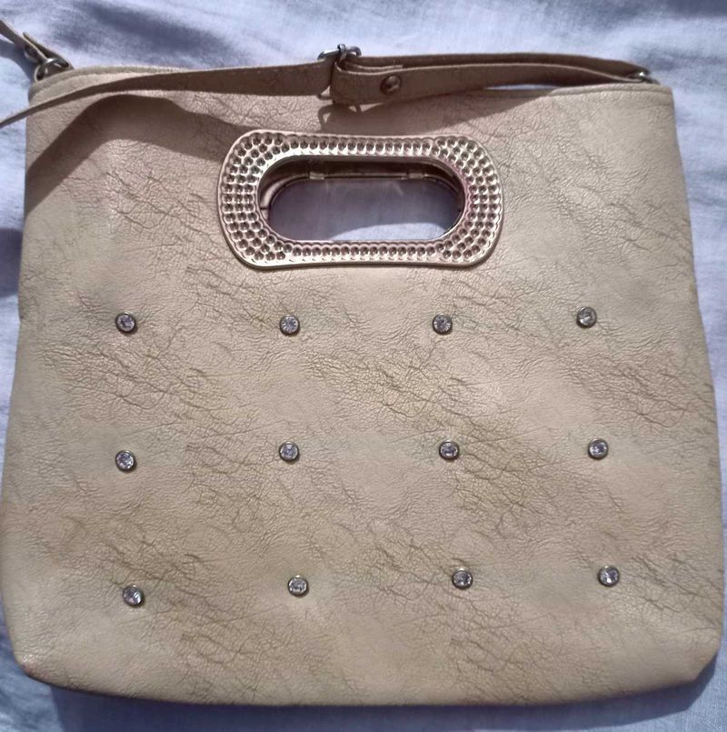 Beautiful Cream Gold Handbag