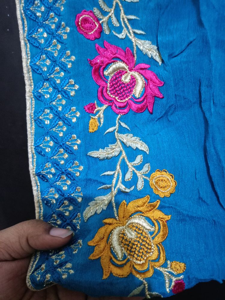 Thread Work Dupatta Like New