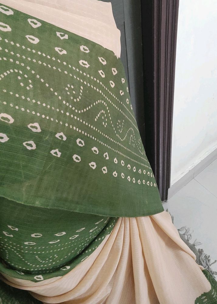 Synthetic Sarees (Without Blouse)