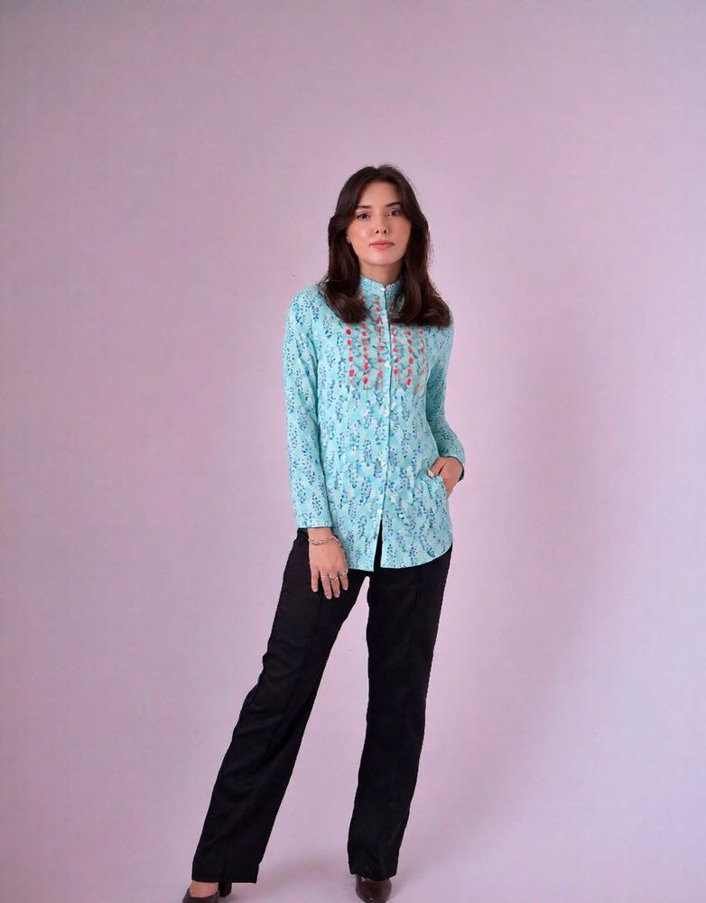 Embroidered Cotton Top Full Sleeves (Small)