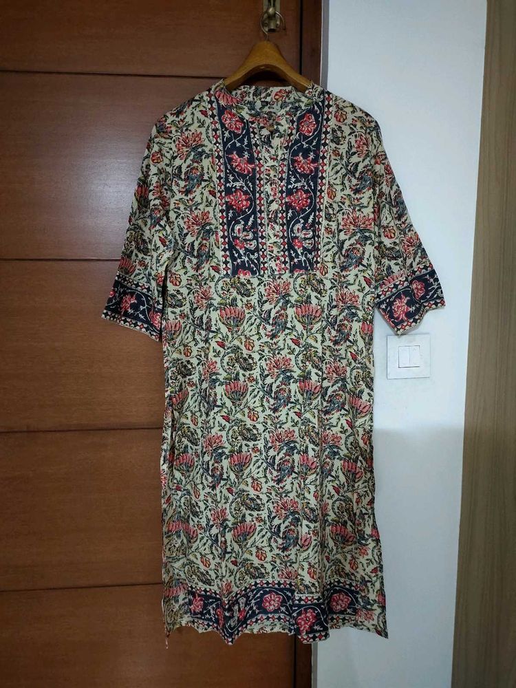 Floral Pintresety Kurta Set💗