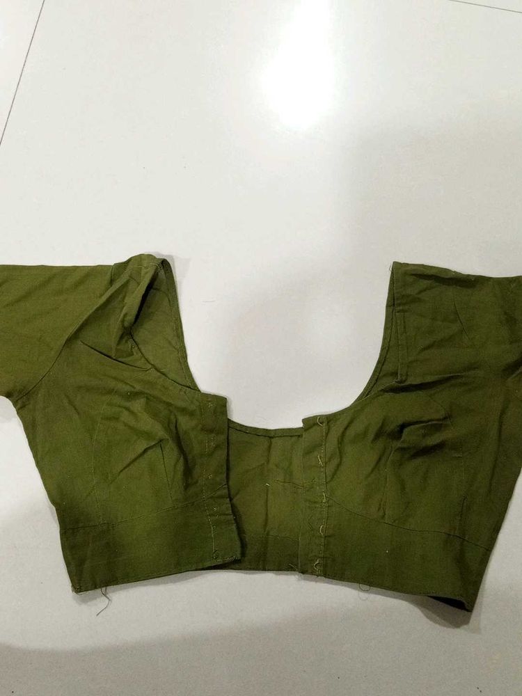 Ovile Green Blouse
