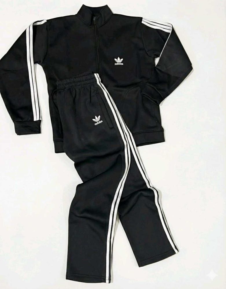 Adidas Tracksuit - Size/L
