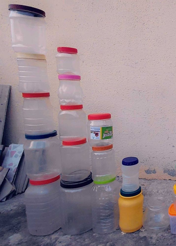 Plastic Storage  Containers Different Sizes