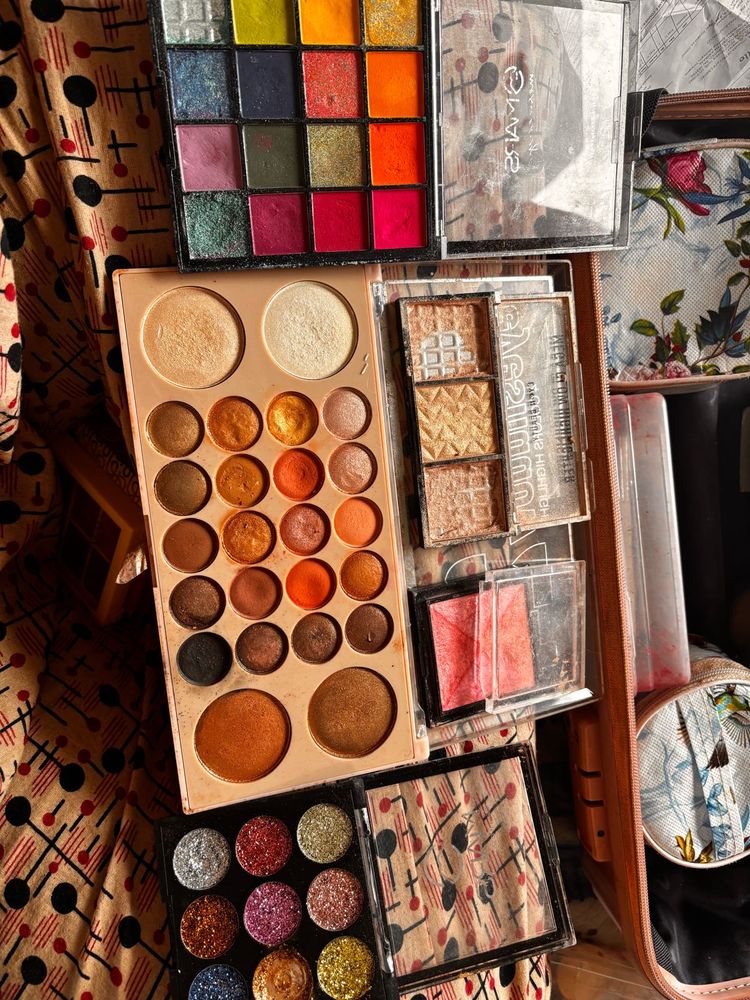 Eyeshadow