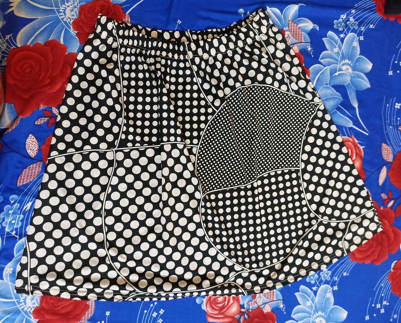 Black And White Flowy Skirt With Polka Dots
