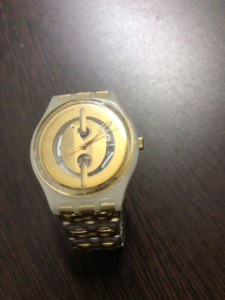 Swatch Golden Ladies Watch Strechable Metal Strap