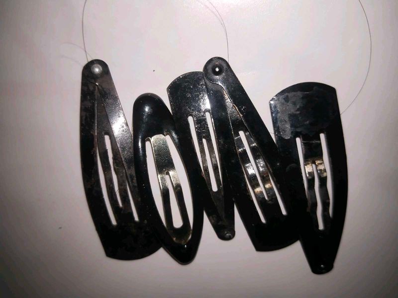 Black Hair Clips