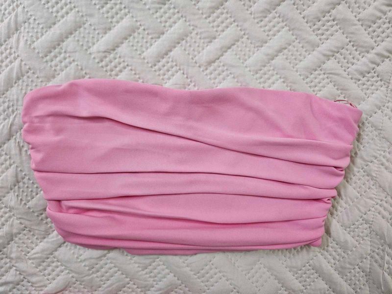 Zara Crop Top - Size M