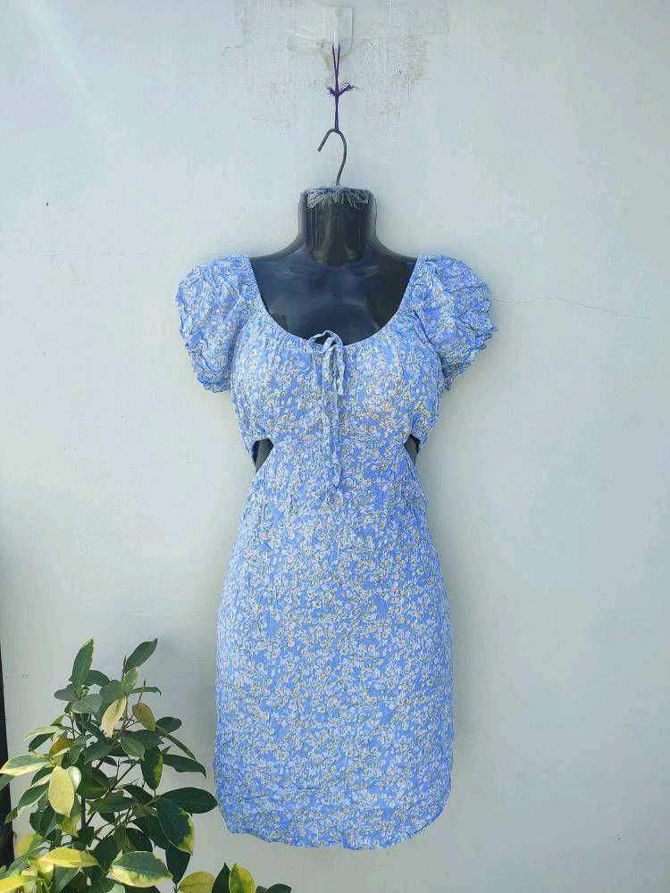 Waist Cutout Floral Dress🩵
