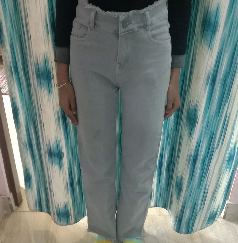 Straight Fit Jeans For Girls