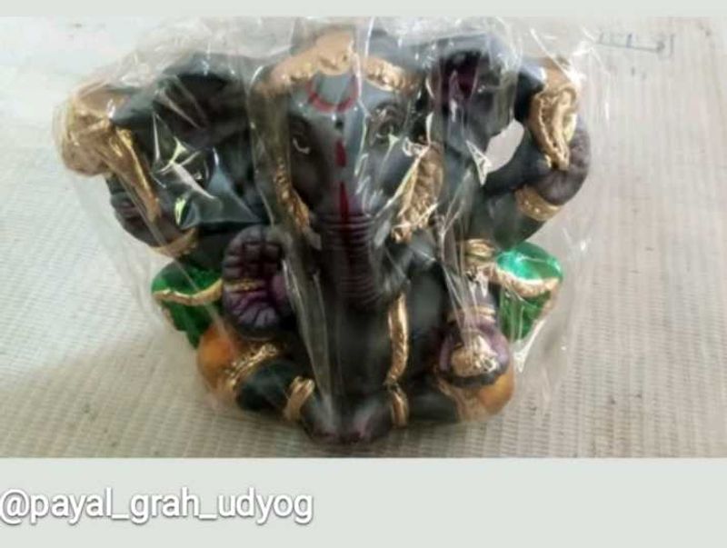 Ganesha Statue - Decorative Figurine